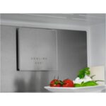 AEG Frigorífico Combinado TwinTech MultiFlow 201 cm Clasificación E RCB736E7MK - Imagen 3