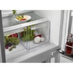 Frigorífico Combinado Integrable OSC5D181ES 177 cm Clasificación E AEG - Imagen 2